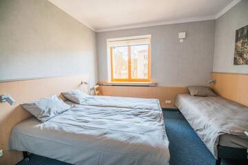 Фото номера Трехместный номер с общей ванной комнатой Хостелы Hostel Sili г. Mežciems 3